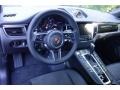 Black - Macan  Photo No. 20