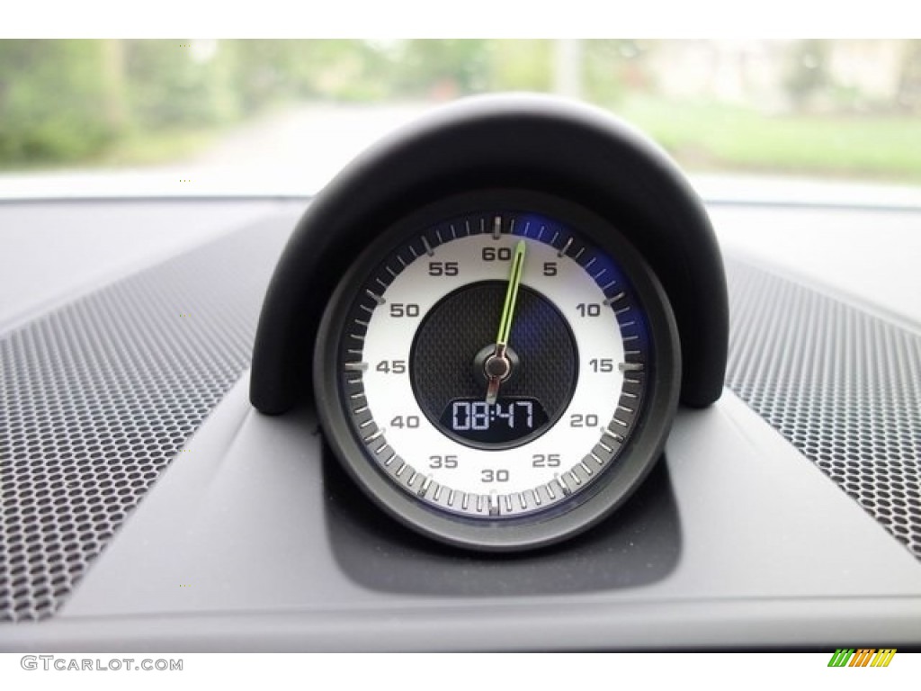2018 Porsche Panamera Turbo S E-Hybrid Gauges Photo #128082805