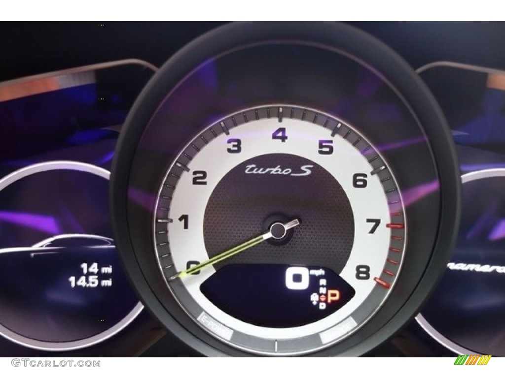 2018 Porsche Panamera Turbo S E-Hybrid Gauges Photos