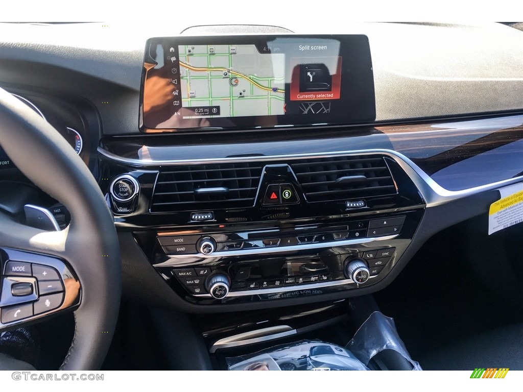 2018 5 Series 530i Sedan - Black Sapphire Metallic / Black photo #6