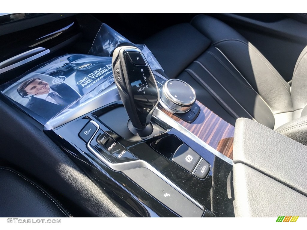 2018 5 Series 530i Sedan - Black Sapphire Metallic / Black photo #7