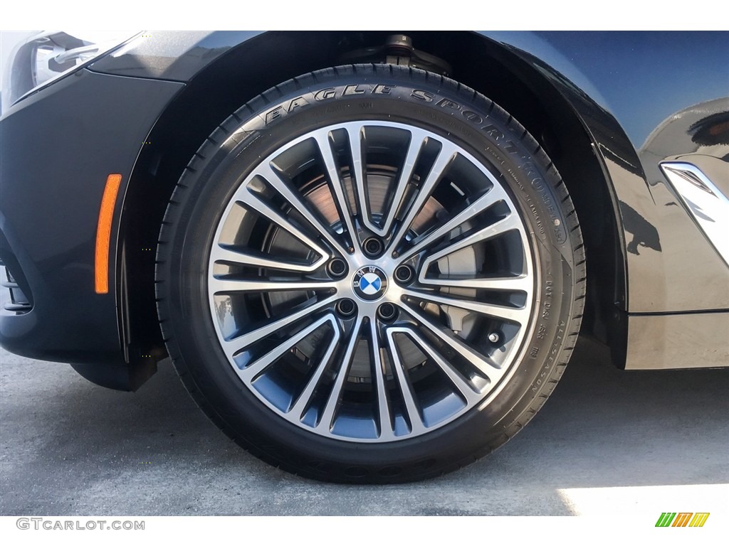 2018 5 Series 530i Sedan - Black Sapphire Metallic / Black photo #9