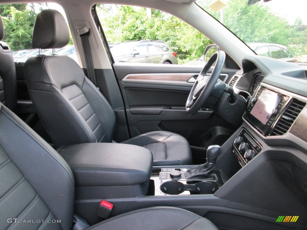 2018 Volkswagen Atlas SEL Premium 4Motion Front Seat Photo #128092055