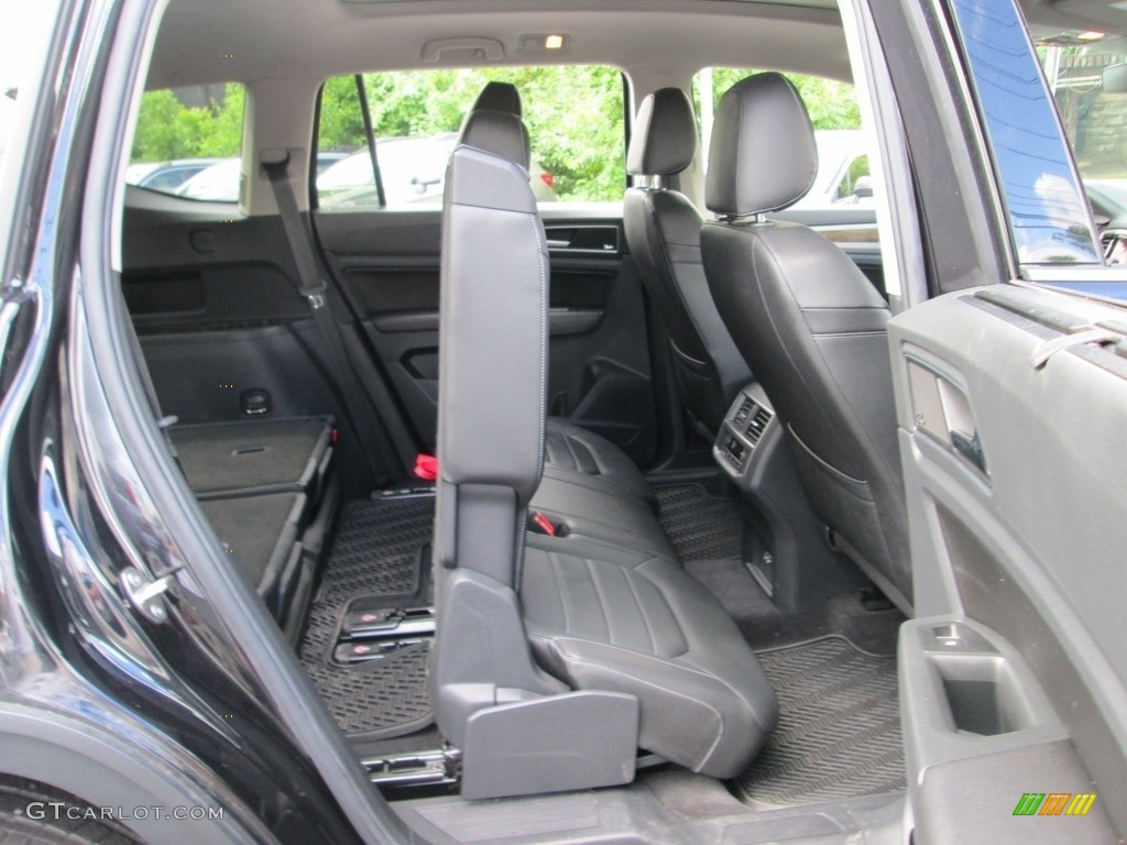 Titan Black Interior 2018 Volkswagen Atlas SEL Premium 4Motion Photo #128092163