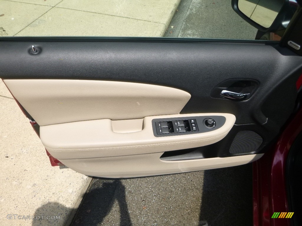 2012 200 Limited Sedan - Deep Cherry Red Crystal Pearl Coat / Black/Light Frost photo #16