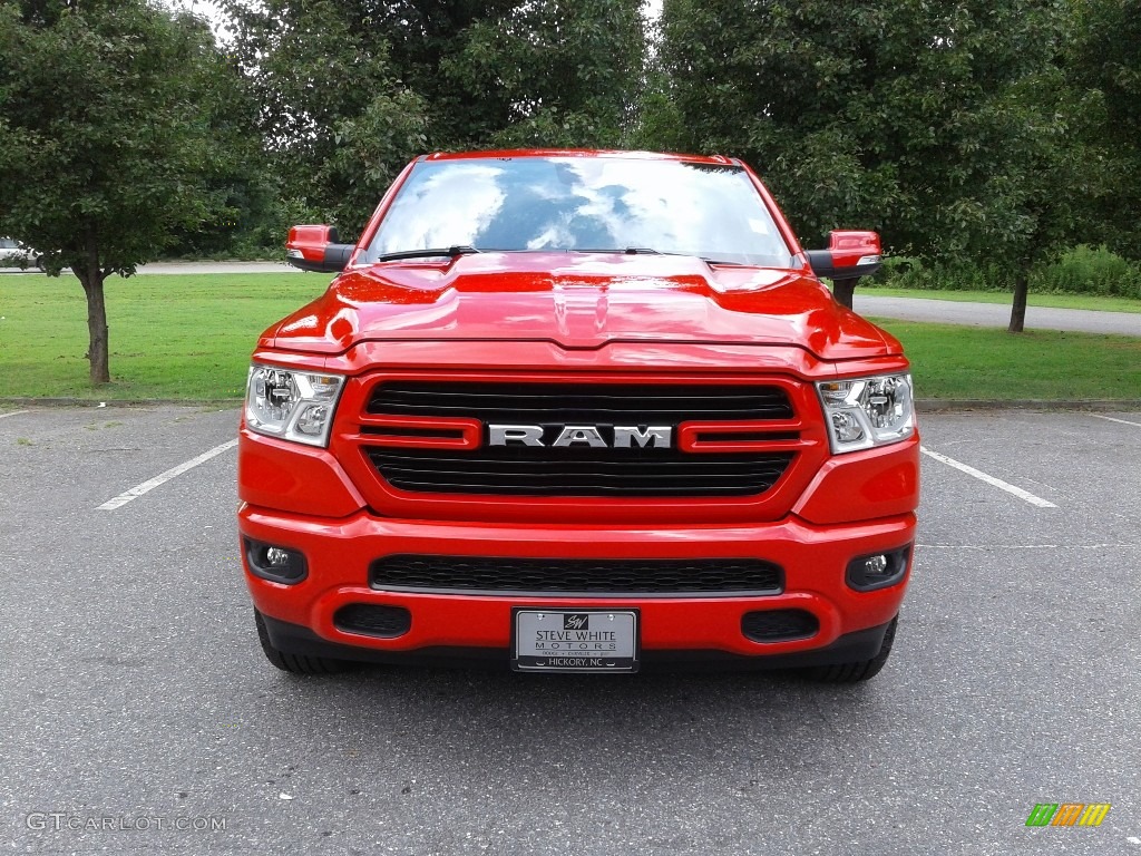 Flame Red 2019 Ram 1500 Big Horn Crew Cab 4x4 Exterior Photo #128096540