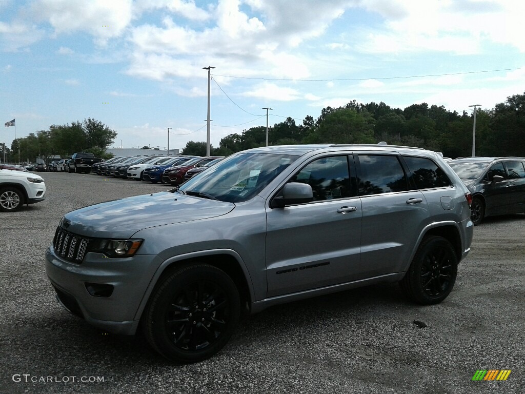 2018 Grand Cherokee Altitude - Billet Silver Metallic / Black photo #1