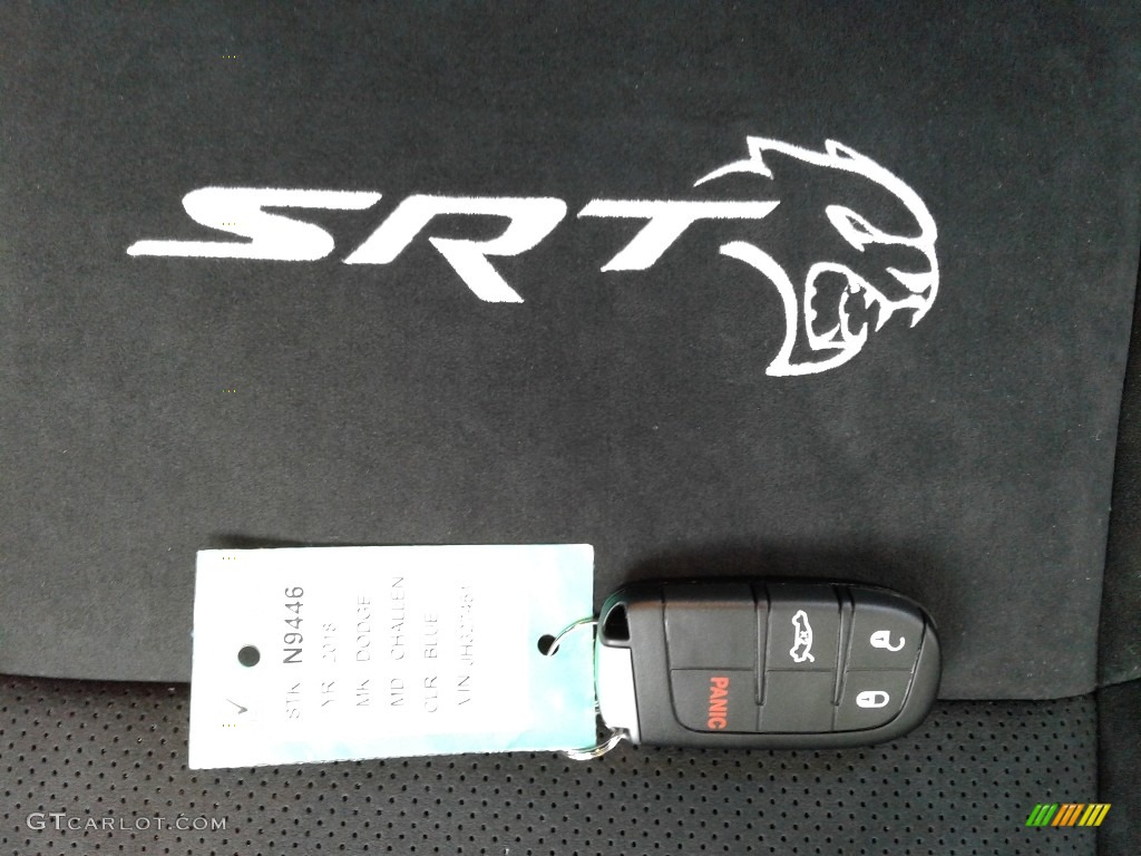 2018 Dodge Challenger SRT Hellcat Keys Photos