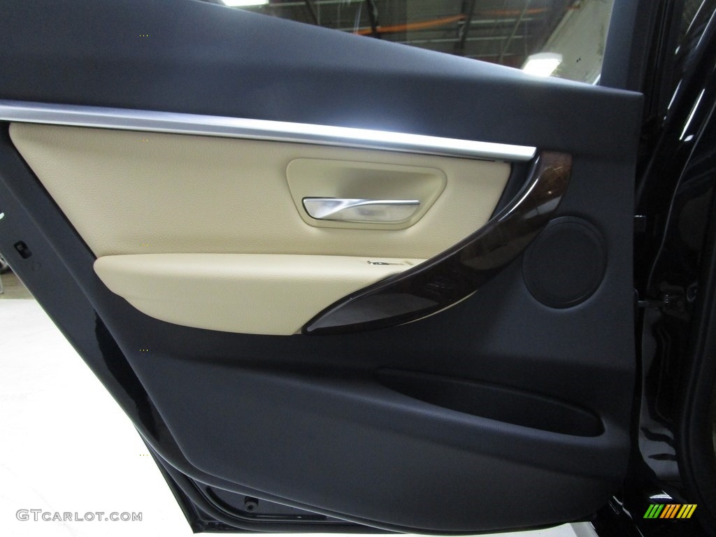 2018 3 Series 330i xDrive Sedan - Jet Black / Venetian Beige photo #12