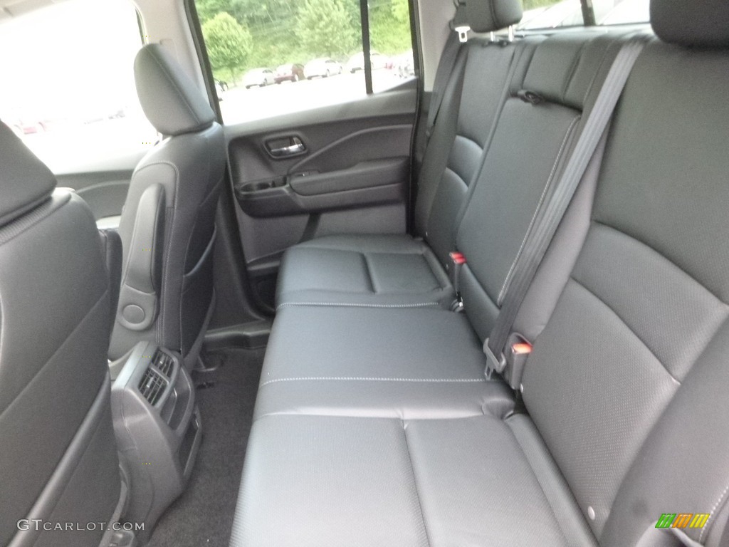 2019 Honda Ridgeline RTL-T AWD Rear Seat Photo #128103410