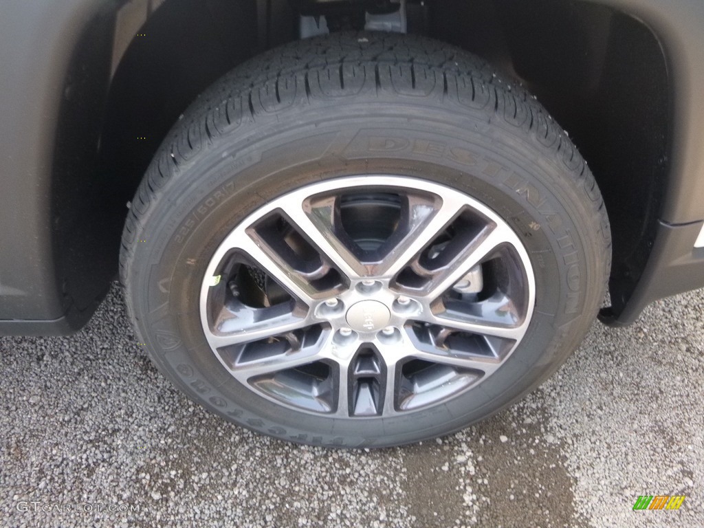 2018 Compass Latitude 4x4 - White / Black photo #9