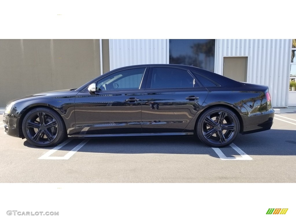 2013 S8 4.0 TFSI quattro Sedan - Phantom Black Pearl / Black photo #1