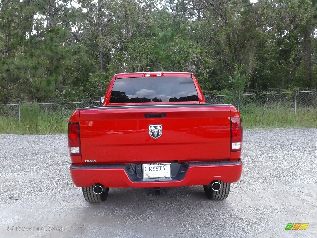 2018 1500 Express Quad Cab - Flame Red / Black/Diesel Gray photo #4