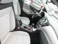 Medium Ash Gray Interior Photo for 2019 Chevrolet Equinox #128109932