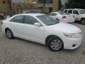 Super White - Camry LE Photo No. 3