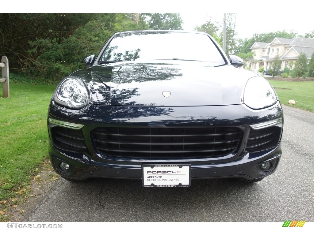 2016 Cayenne  - Moonlight Blue Metallic / Black/Luxor Beige photo #2
