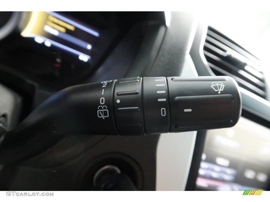 2015 Explorer XLT 4WD - Ingot Silver / Charcoal Black photo #34