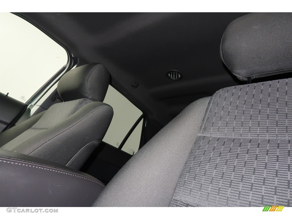 2015 Explorer XLT 4WD - Ingot Silver / Charcoal Black photo #37