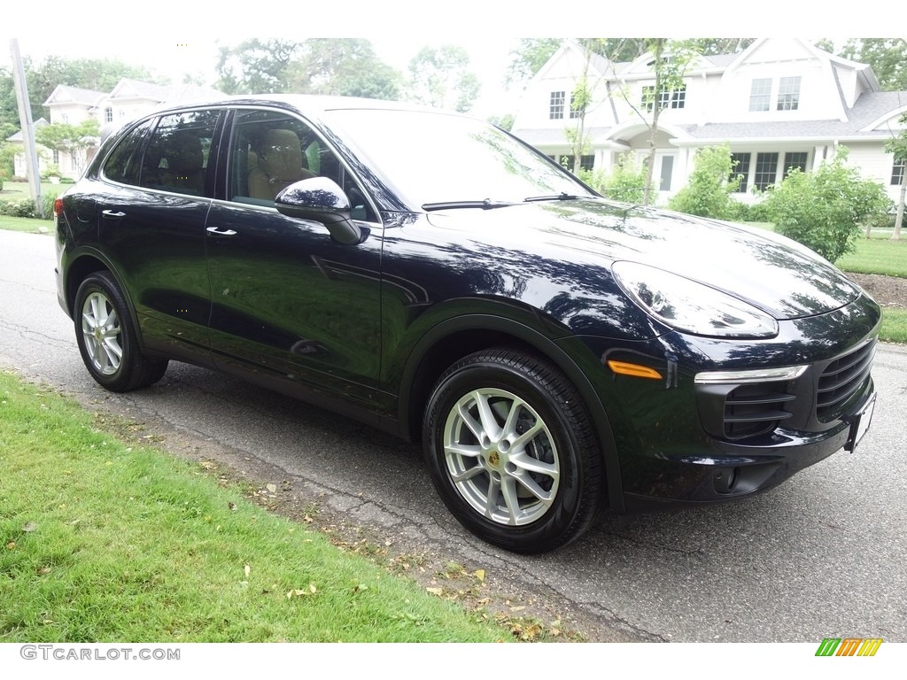 2016 Cayenne  - Moonlight Blue Metallic / Black/Luxor Beige photo #8