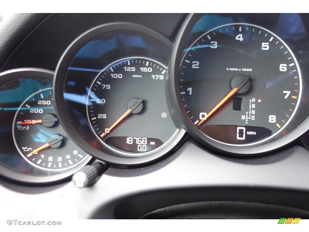 2016 Cayenne  - Moonlight Blue Metallic / Black/Luxor Beige photo #21