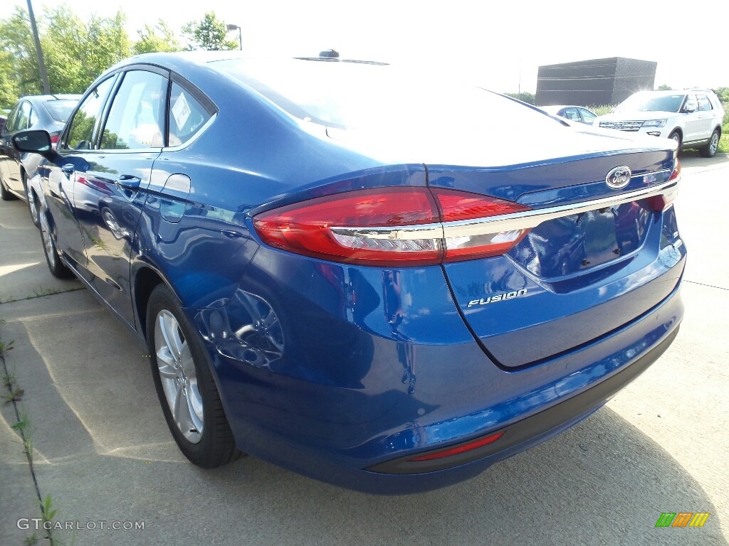 2018 Fusion SE - Lightning Blue / Ebony photo #2