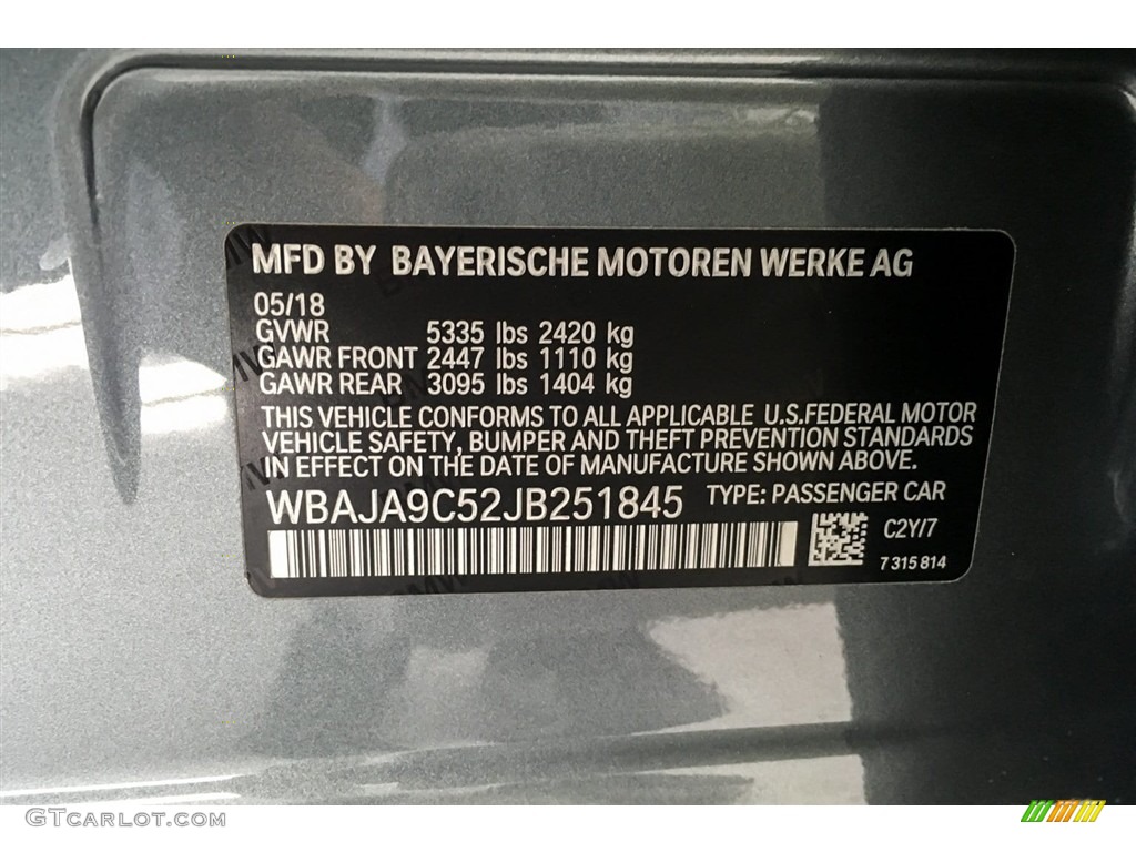 2018 5 Series 530e iPerfomance Sedan - Bluestone Metallic / Black photo #11
