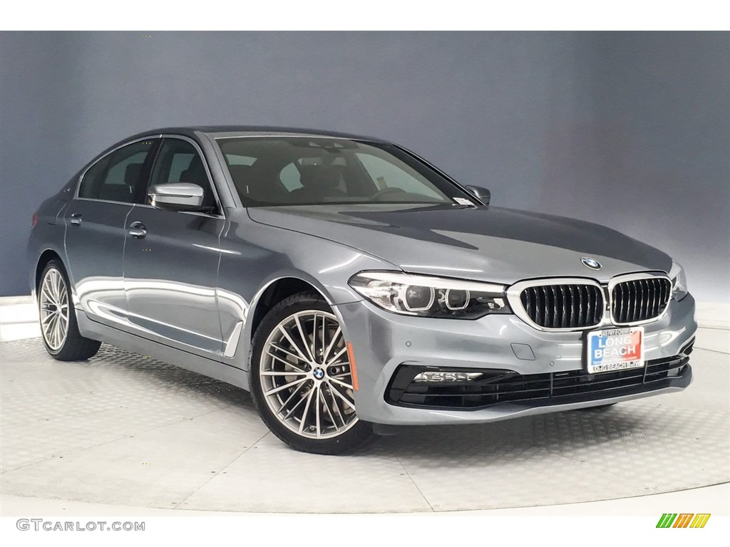 2018 5 Series 530e iPerfomance Sedan - Bluestone Metallic / Black photo #12