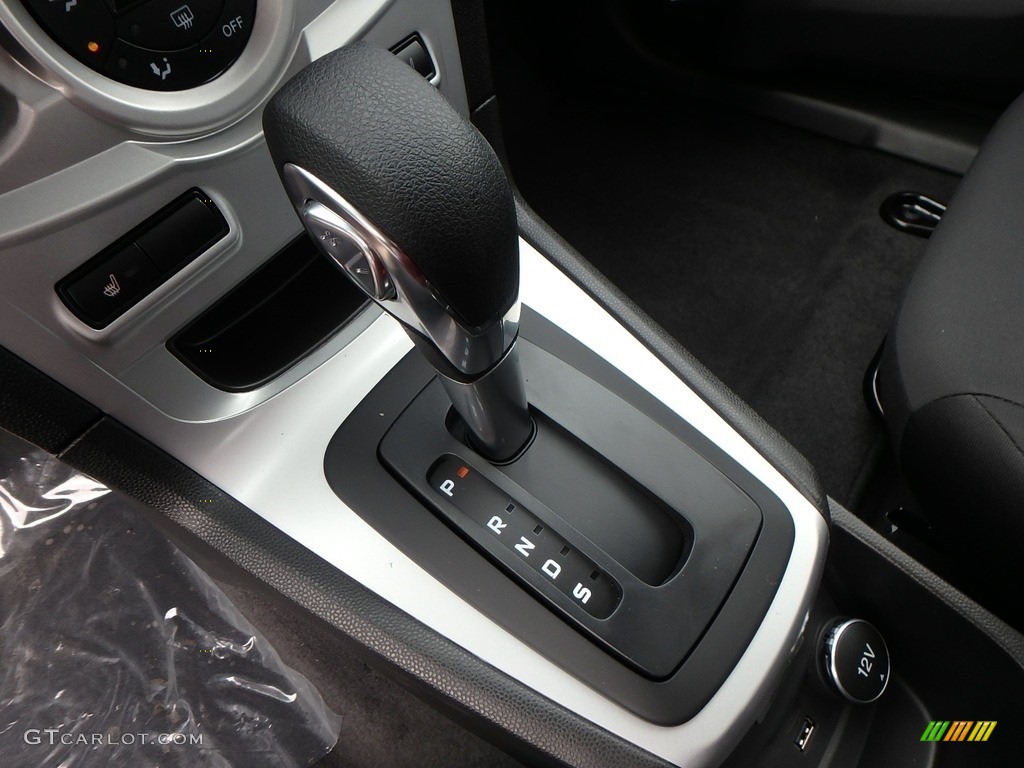 2018 Ford Fiesta SE Sedan 6 Speed Automatic Transmission Photo #128136328