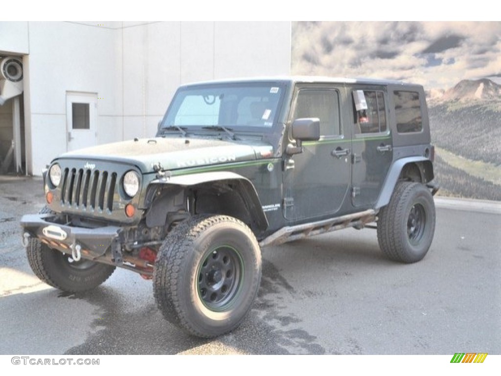2010 Wrangler Unlimited Rubicon 4x4 - Natural Green Pearl / Dark Khaki/Medium Khaki photo #2