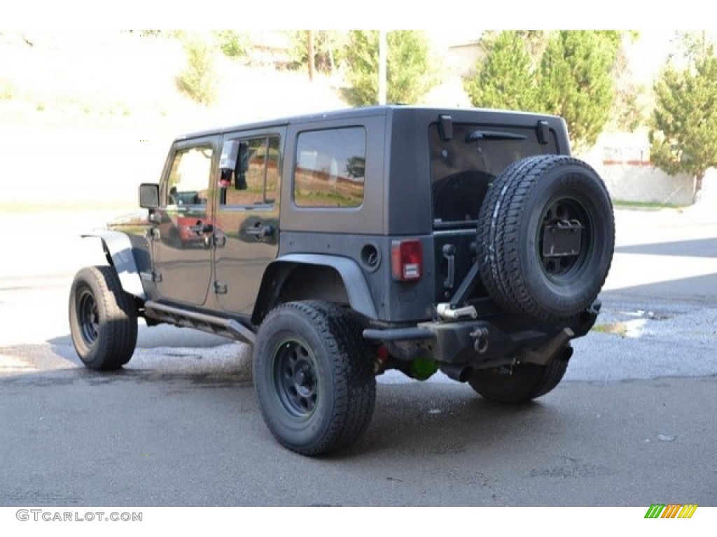 2010 Wrangler Unlimited Rubicon 4x4 - Natural Green Pearl / Dark Khaki/Medium Khaki photo #4