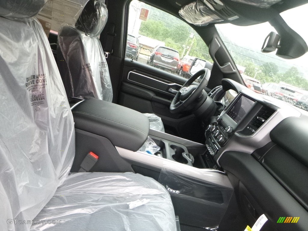 2019 1500 Big Horn Crew Cab 4x4 - Bright White / Black photo #12