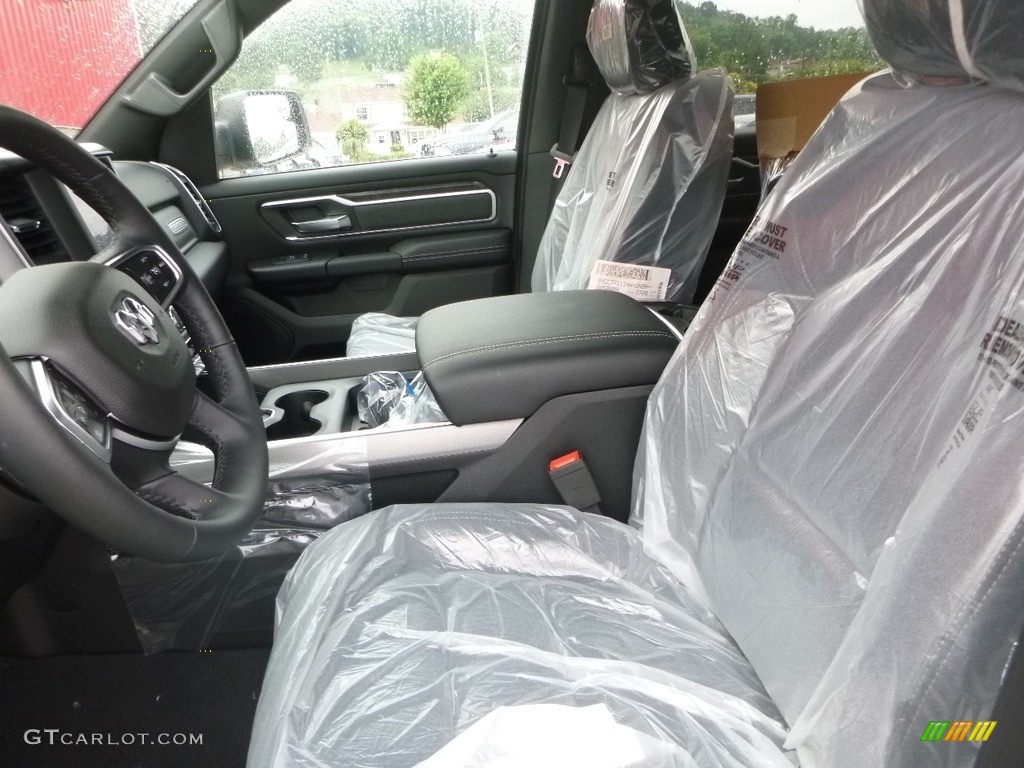 2019 1500 Big Horn Crew Cab 4x4 - Bright White / Black photo #14