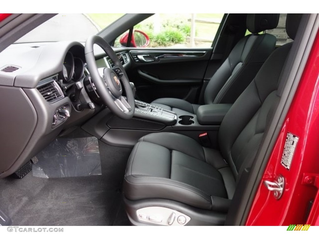 Black Interior 2018 Porsche Macan S Photo #128138161