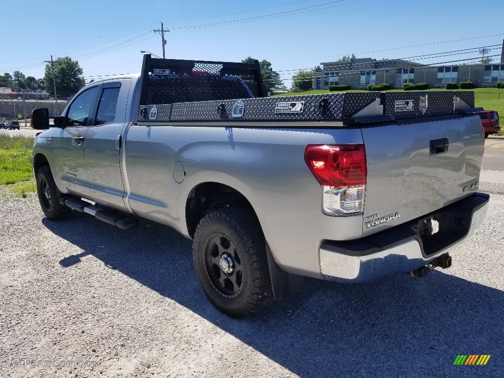 2013 Tundra Double Cab 4x4 - Silver Sky Metallic / Graphite photo #5