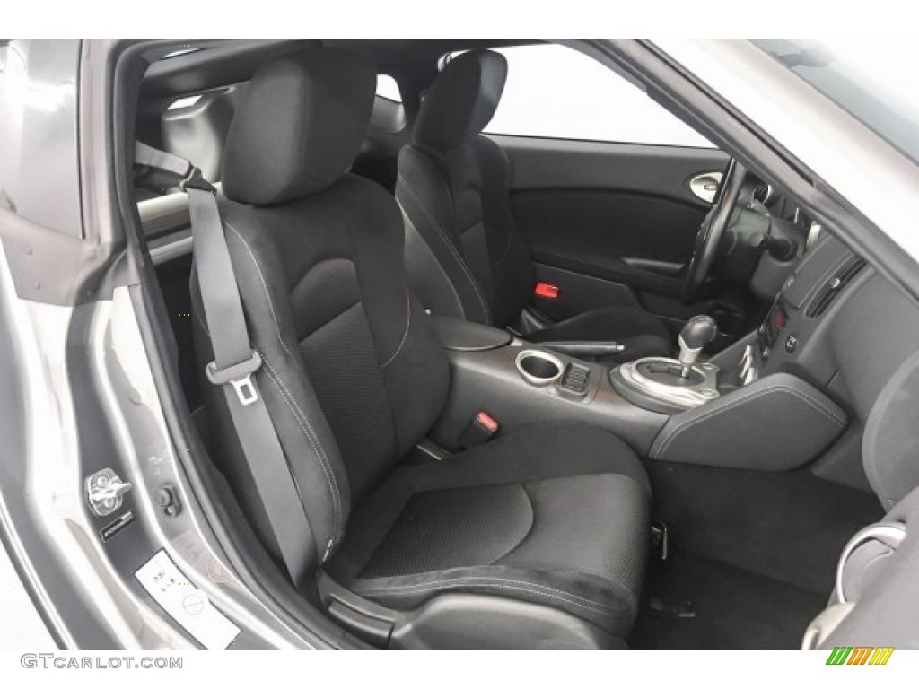 Black Interior 2017 Nissan 370Z Coupe Photo #128139805