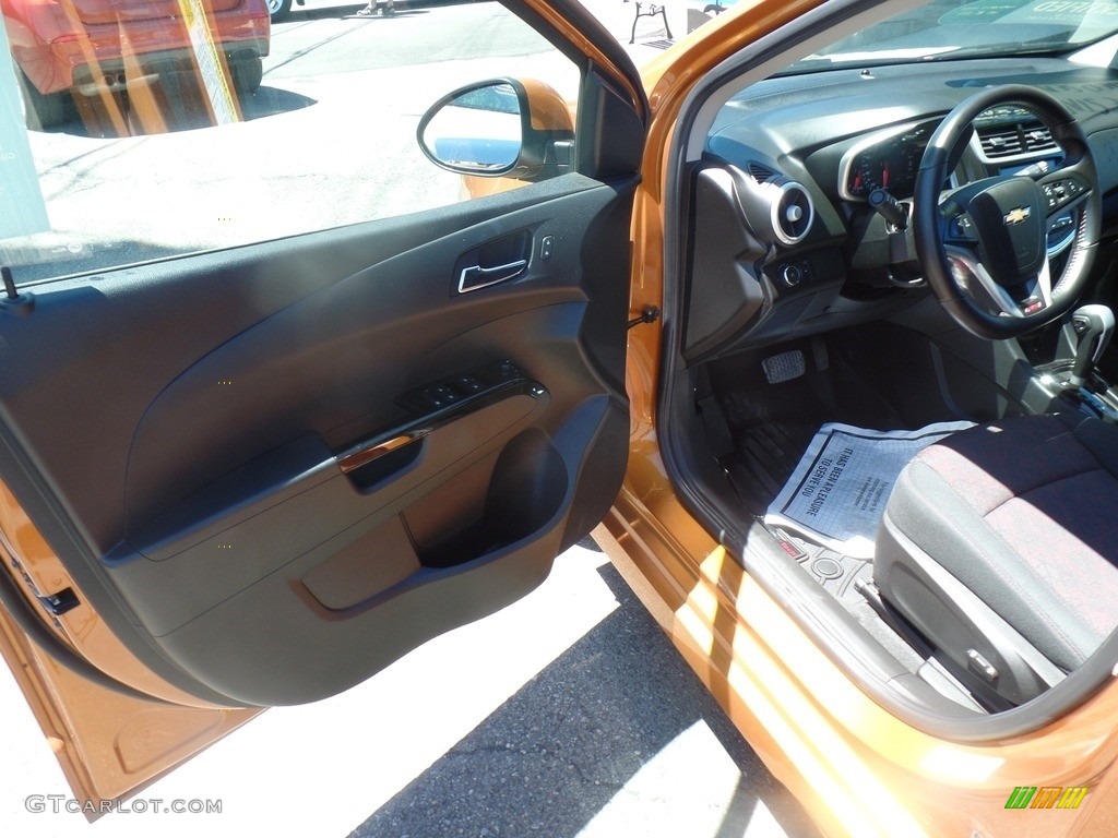 2017 Sonic LT Hatchback - Orange Burst Metallic / Jet Black photo #11