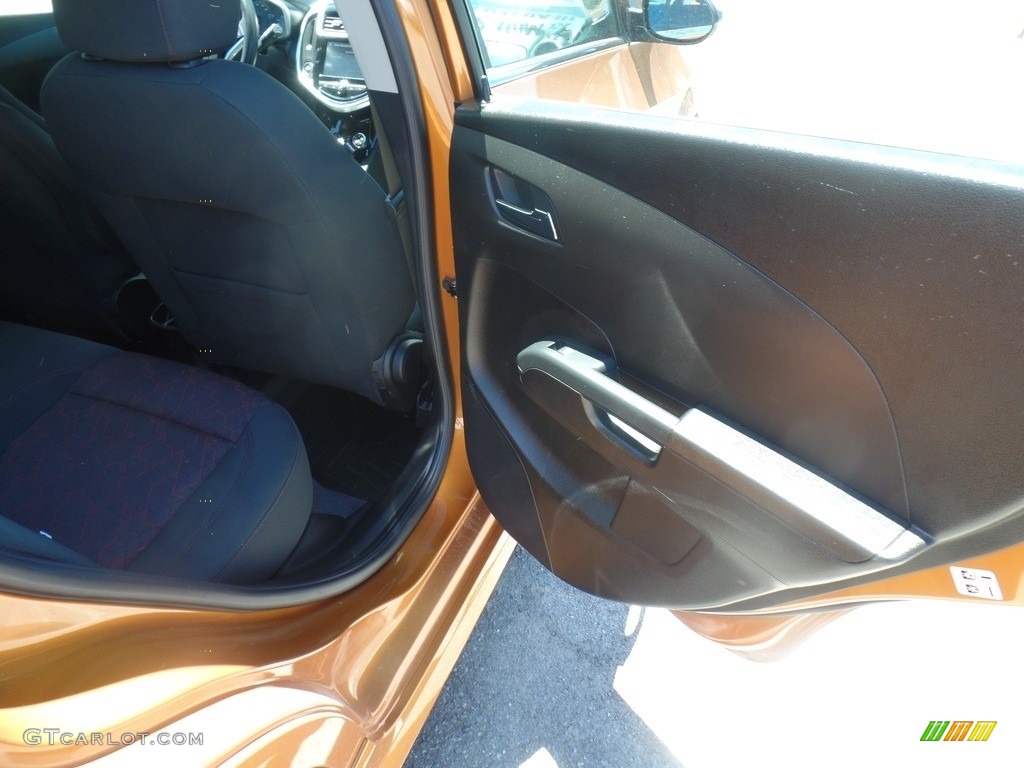 2017 Sonic LT Hatchback - Orange Burst Metallic / Jet Black photo #36
