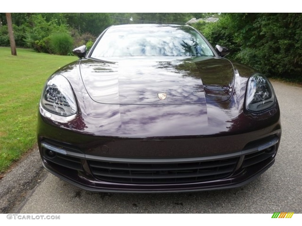 2018 Panamera 4 Sport Turismo - Amethyst Metallic / Black/Chalk photo #2