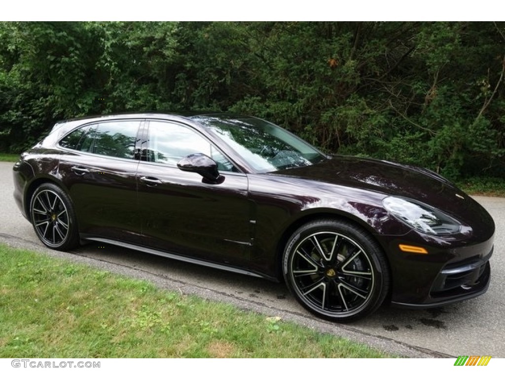 2018 Porsche Panamera 4 Sport Turismo Exterior Photos
