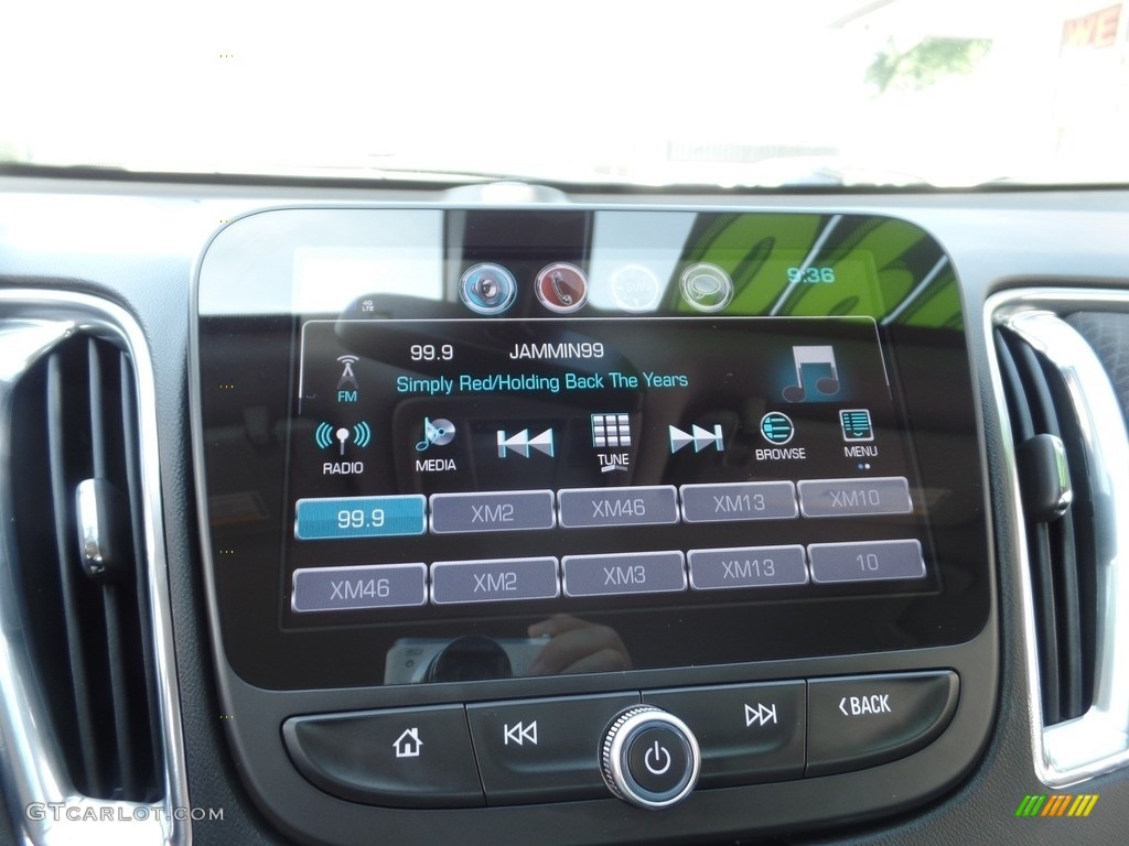2018 Malibu LT - Summit White / Jet Black photo #18
