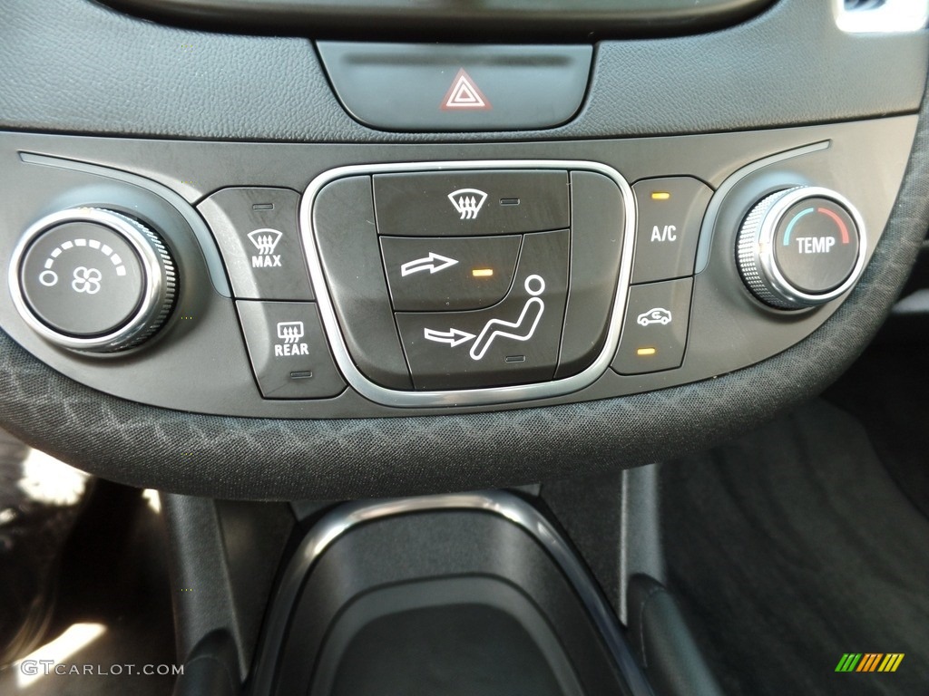 2018 Malibu LT - Summit White / Jet Black photo #19