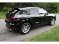 Black - Macan  Photo No. 4