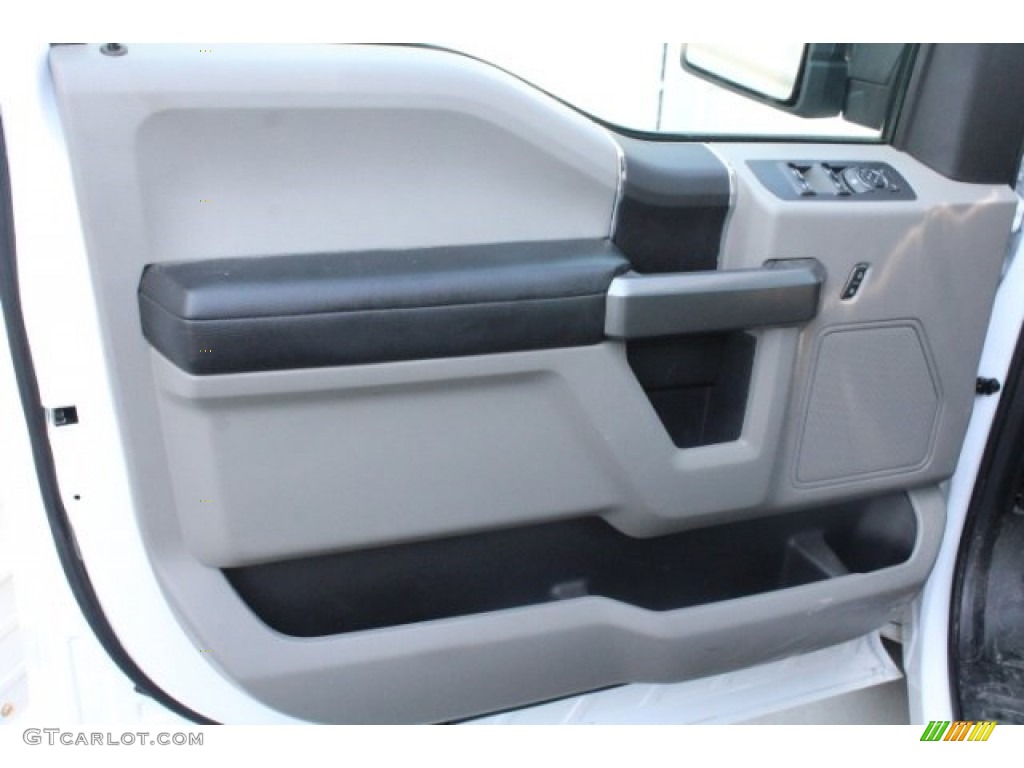 2017 F150 XLT SuperCrew - Oxford White / Earth Gray photo #15
