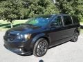 Black Onyx - Grand Caravan GT Photo No. 2