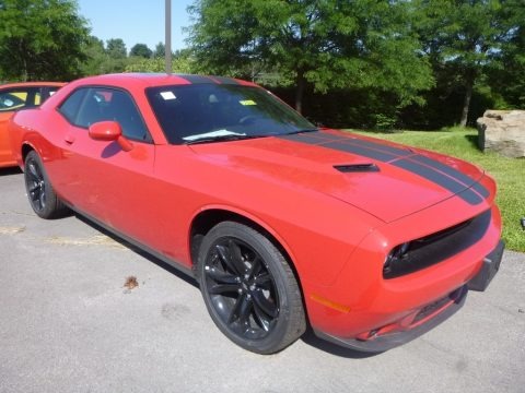 2018 Dodge Challenger SXT Data, Info and Specs