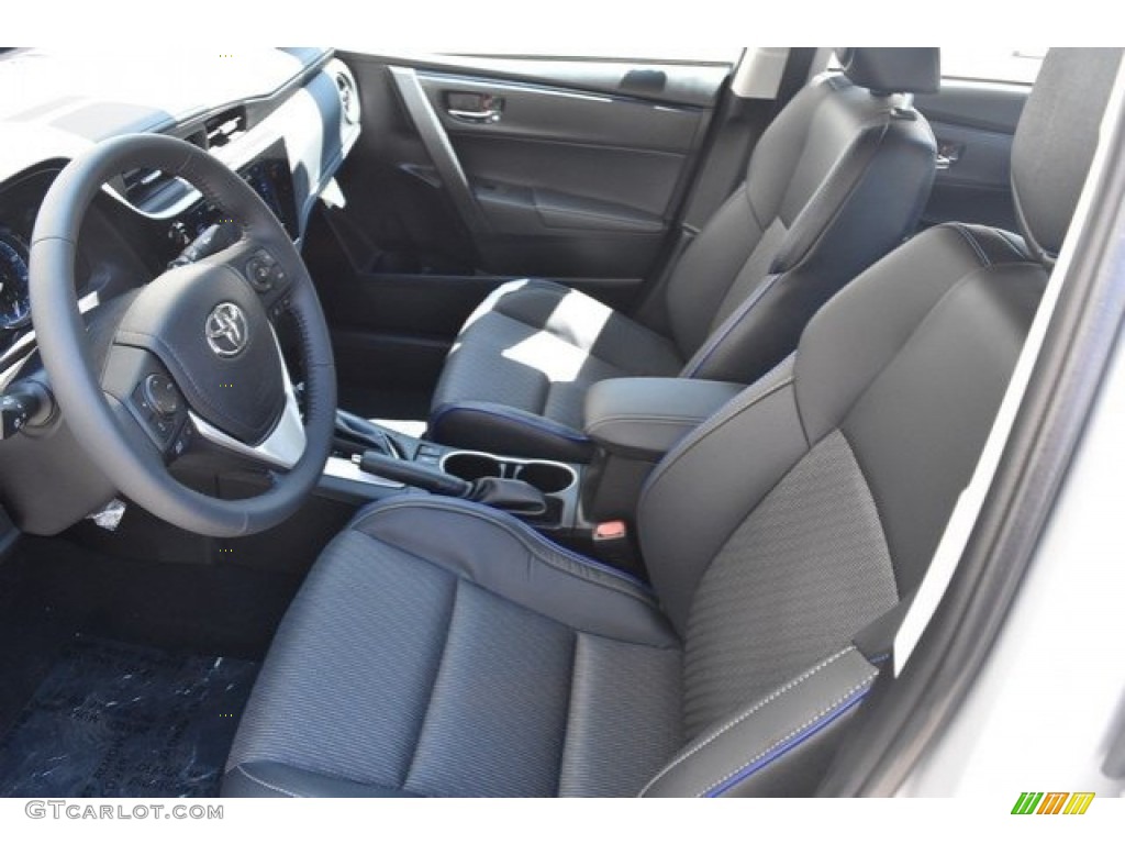 Black Interior 2019 Toyota Corolla SE Photo #128158343