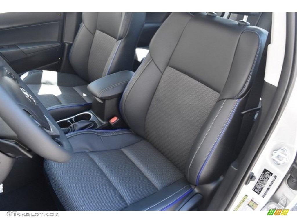 Black Interior 2019 Toyota Corolla SE Photo #128158359