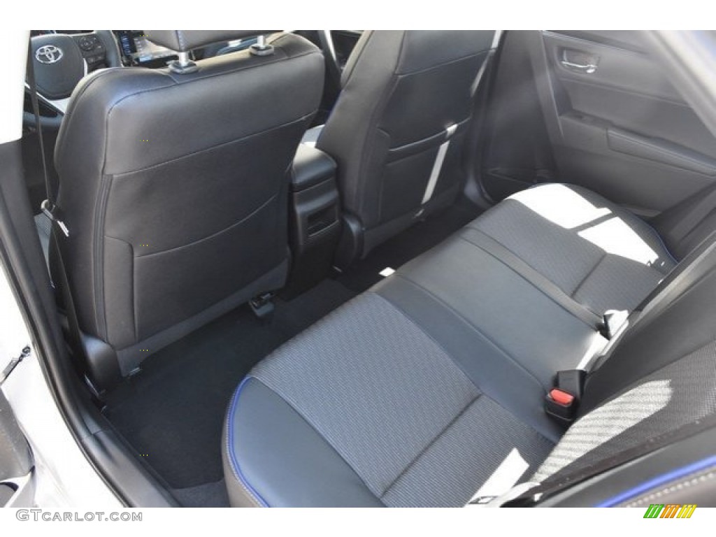 Black Interior 2019 Toyota Corolla SE Photo #128158455