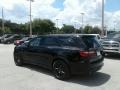 DB Black Crystal - Durango SRT AWD Photo No. 3