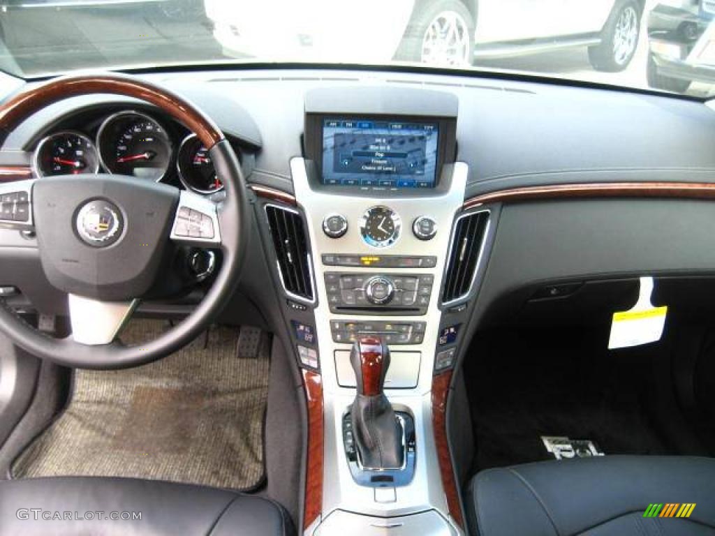 2009 CTS Sedan - Radiant Silver / Ebony photo #7